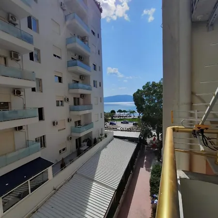 Vloras View * Vlorë